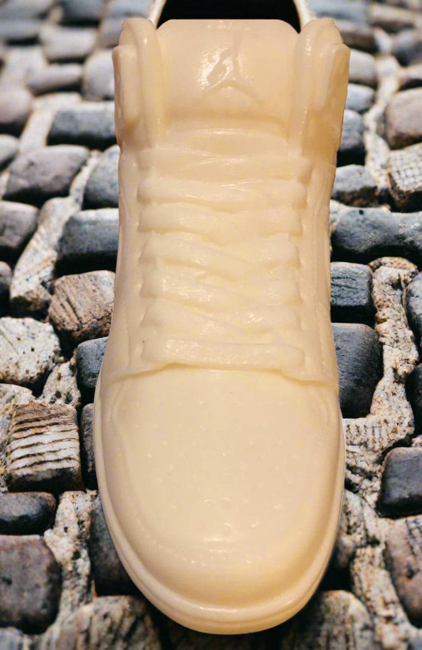 A1J CANDLE SHOE